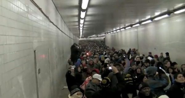 You’ll Never Believe What Thousands Of People Did In This Tunnel. It’s That Awesome!