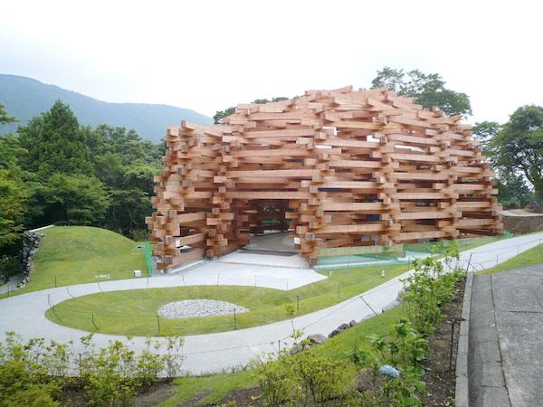 You’ll Never Believe What’s Inside This Wooden Structure … It’s Made By Hand and Awesome!