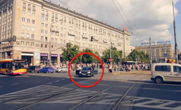 Every Year, People In This Polish City Stop Everything To Stand Together For One Touching Moment