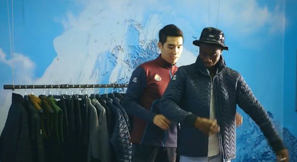 They Were Shopping For A Coat, But Instead Got The Shock Of Their Lives! What A Wild Experience!