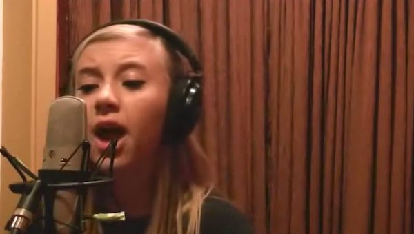 She’s Only 12 And She’s Related To Elvis Presley. Her Cover Of “A Little Bit Stronger”? WOW!