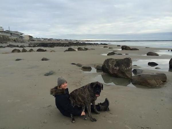 gizelle and lauren on the beach