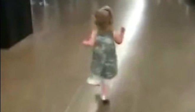 U.S. Army Blackhawk Pilot Surprises His Daughter At Airport