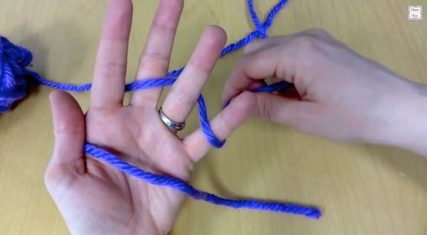 finger knitting