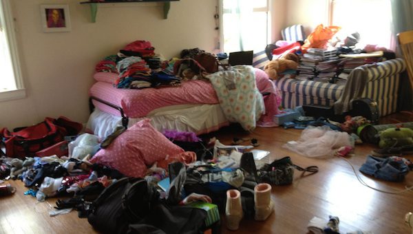 Couple Invite New ‘Roommate’ To Move In With Them, Then The Strangest Things Started Happening