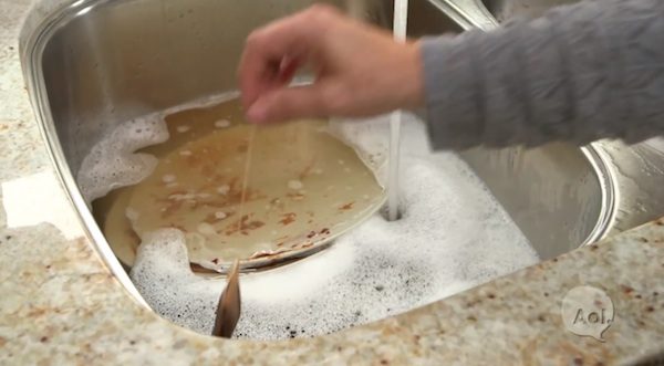 Handy Tips For Household Cleaning Using Tea Bags
