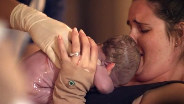 dad gets to see son born 2500 miles away