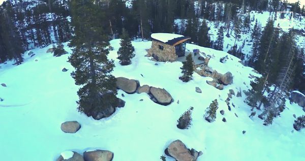 snowboarder-tiny-house-4