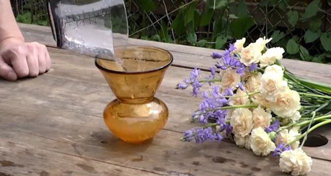 7 Clever Soda Hacks To Help Around The House