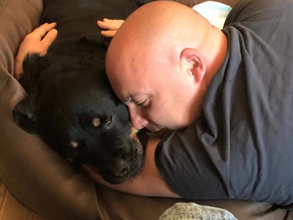 Rottweiler With Cancer Happy Right Until The End Thanks To Family’s Bucket List