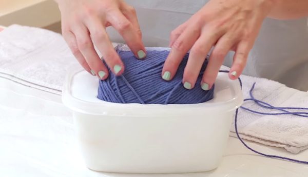 DIY yarn globe