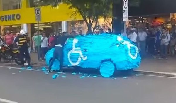 Inconsiderate Driver Learns The Hard Way Not To Park In Disabled Parking Space