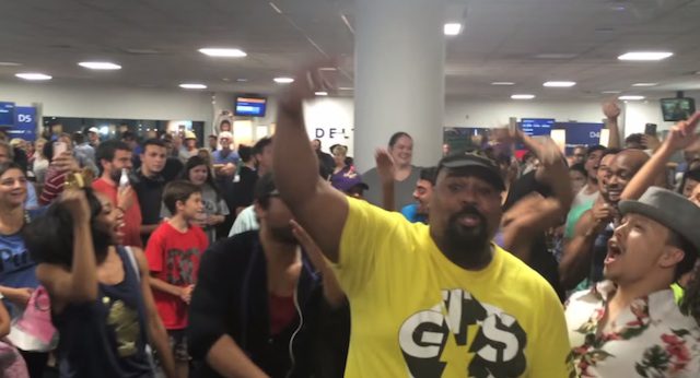 sing off at airport