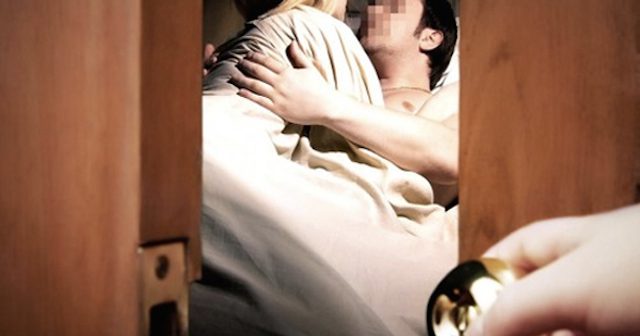 husband discovers affair