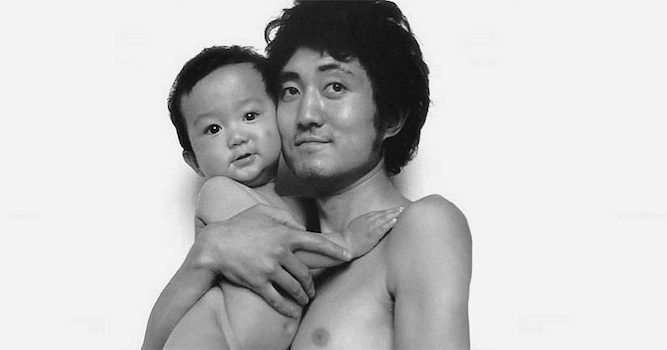 A Father And Son Take The Same Photo For 27 Years To Make A Remarkable Family Album