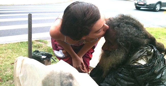 Homeless Man Sits On The Same Corner For 35 Years, Until One Woman Changes His Life Forever