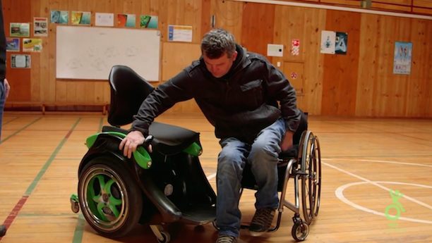 It Looks Like A Normal Wheelchair, But How It Transforms When Someone Sits In It Is Incredible