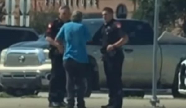 Policeman’s Act Of Kindness Leaves Homeless Man In Tears