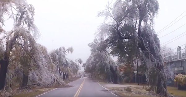 Eerie Aftermath Of Ice Storm Recorded By Driver On Oklahoma Road