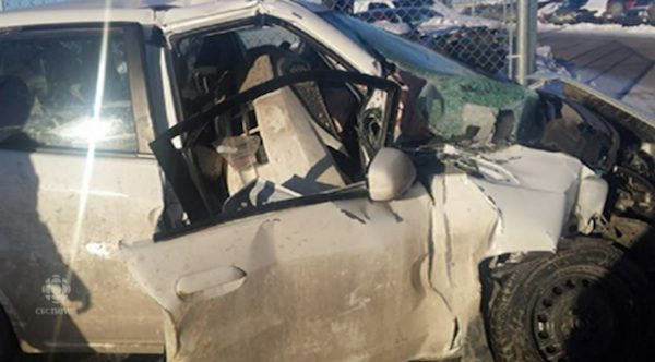 crushed-car
