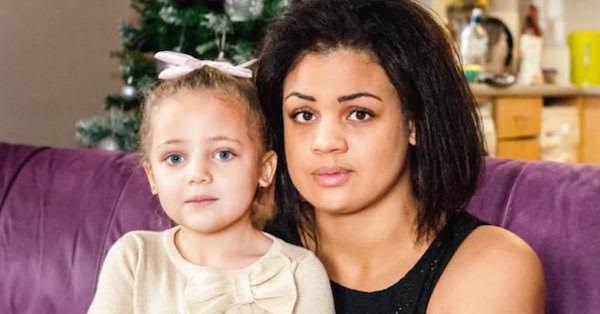 Mom Furious After Discovering Her Little Girl Superglued To McDonald’s Toilet Seat