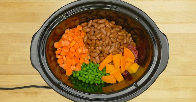 Use 6 Healthy Ingredients And A Crock-Pot To Make Your Dog Easy And Nutritious Meals