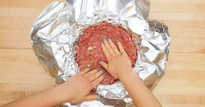 How To Make A Giant Meatball Stuffed With Spaghetti