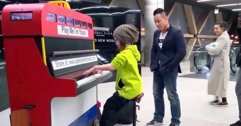 Commuters Stunned By 9-Year-Old Playing Piano At Metro Station