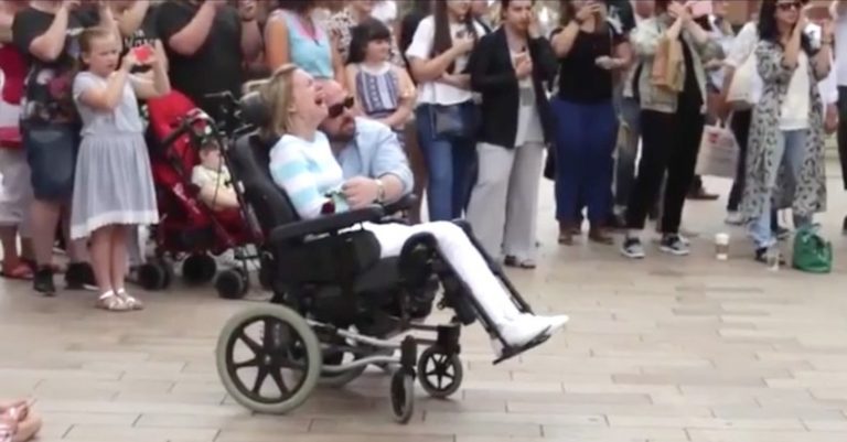 Anniversary flash mob