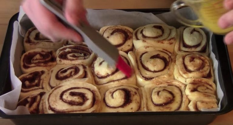 cinnamon scrolls