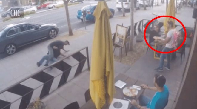 waiter breaks up fight