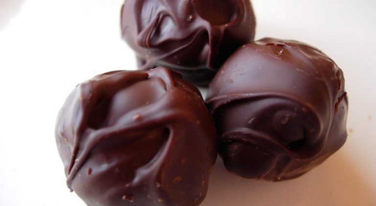 christmas chocolate balls