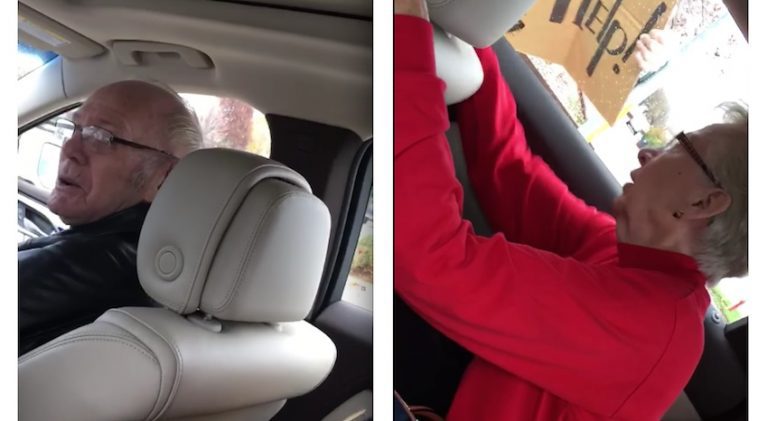 Out-Of-Town Dad Plans Hilarious Christmas Surprise For His Parents
