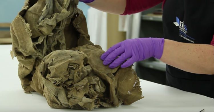 Renovators Discover Rare 17th Century Historical Artifact After Pulling Dirty Rag Out Of Chimney