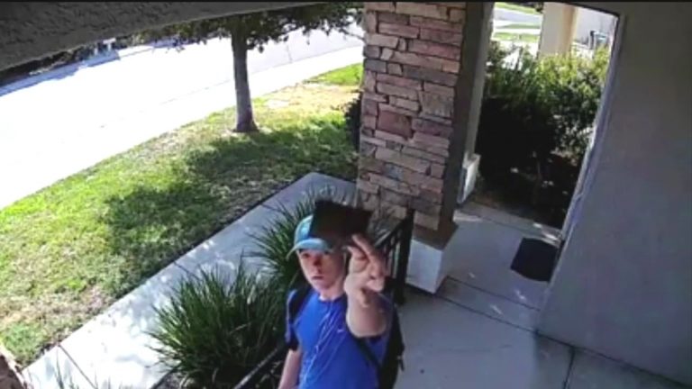 Tyler Opdyke returns lost wallet