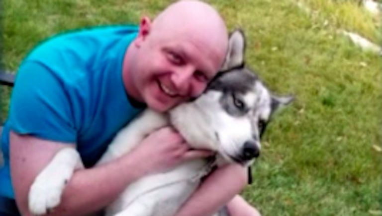 Husky Dog Helps Man Detect That He Has Cancer In Unusual Way