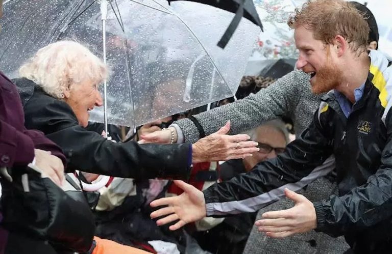 Prince Harry Recognizes 97-Year-Old Fan And Gives Her A Big Hug