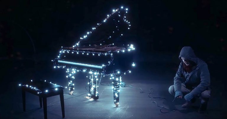 Piano Guys Version Of ‘I Saw Three Ships’ Is Light Show Extravaganza