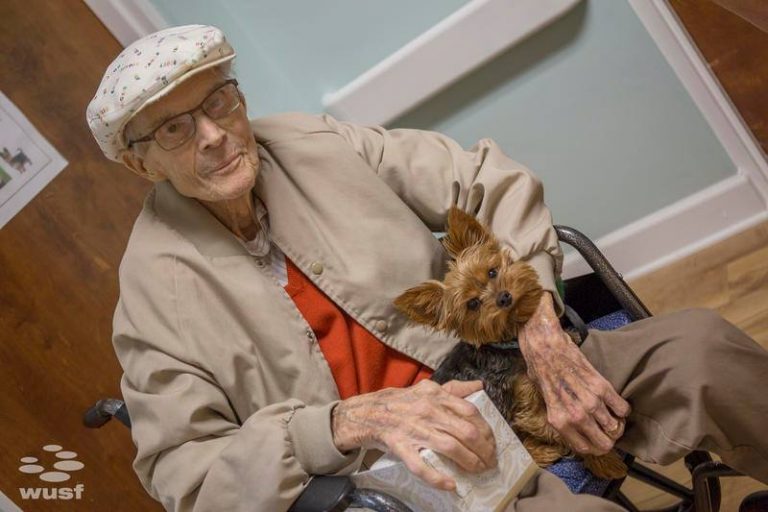 Hospice Program Helps Dying Patients Keep Their Pets And Rehomes Them
