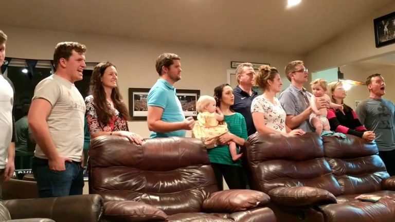 Family’s Karaoke of ‘Les Miserables’ Song Is So Good They Could Perform It On Broadway
