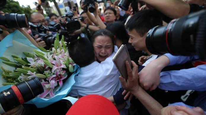 Parents Tearfully Reunite With Lost Daughter After 24 Years Of Searching