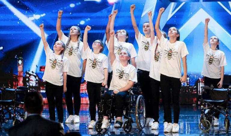 Young Dancers Have Everyone In Tears With Incredible Tribute To Manchester