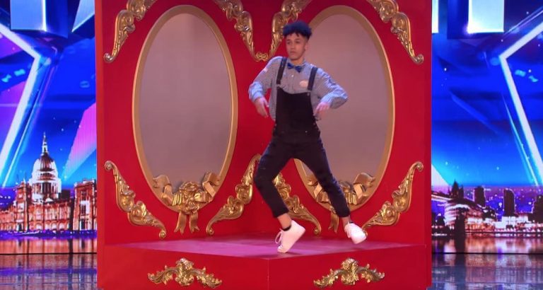 Young Dancer Earns Thunderous Applause With His Unique Dance Moves
