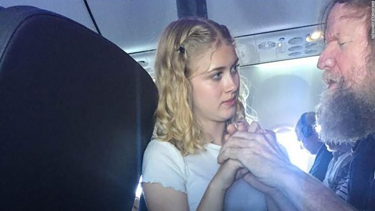 Teen Helps Deaf, Blind Man On Flight And Her Kind Act Goes Viral