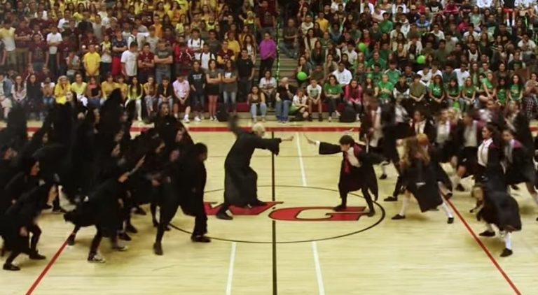 High School Dance Team Wows Crowd With Harry Potter Routine
