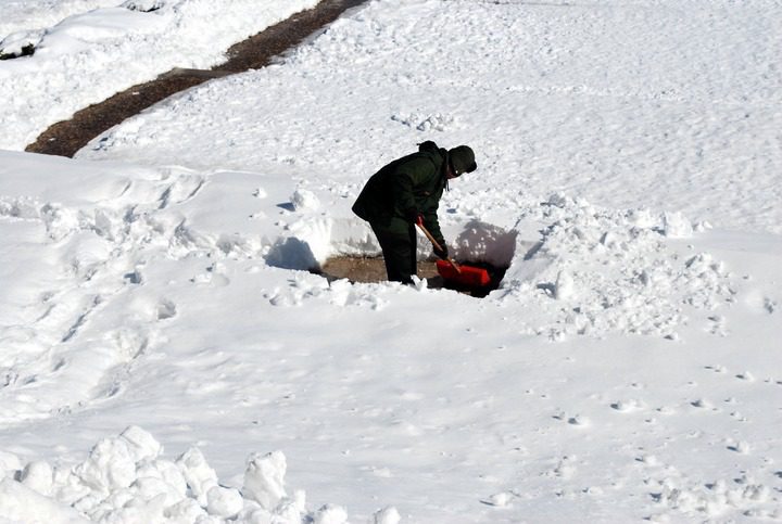 Diary Of A Snow Shoveler Is A Hilarious Cautionary Tale