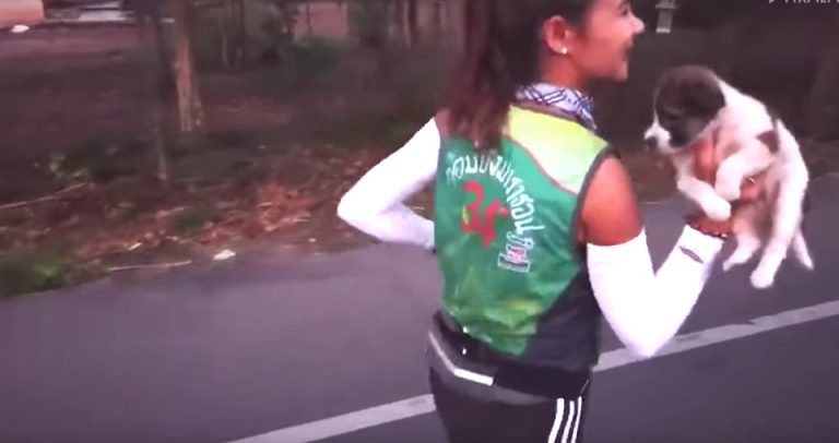 Marathon Runner Rescues Abandoned Puppy, Carrying Him 19 Miles To The Finish Line