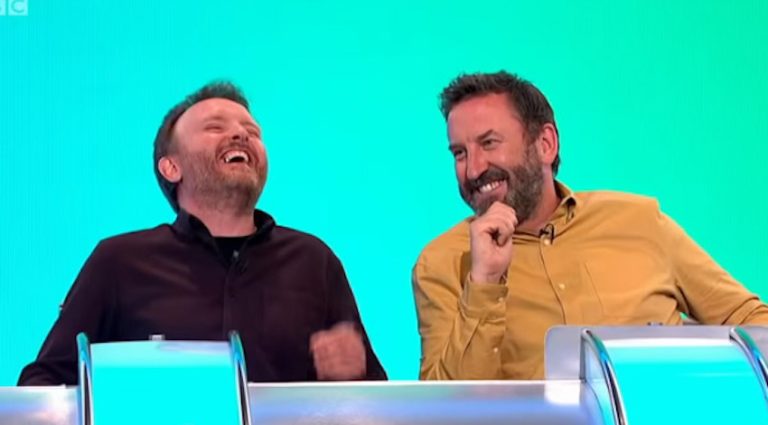 Comedian Who Is Blind Tells Funny Story About Meeting His Deaf Neighbor
